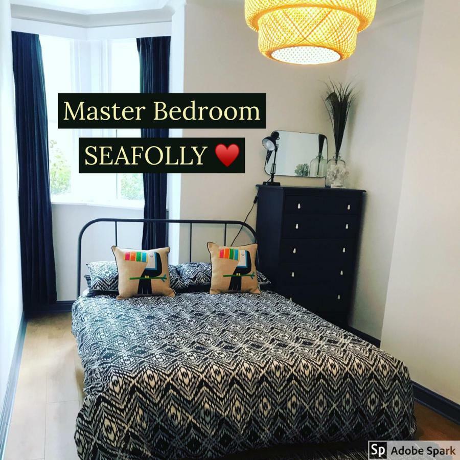Seafolly With Optional Private Hot Tub - Holiday Home Apartment South Bay 스카버러 외부 사진